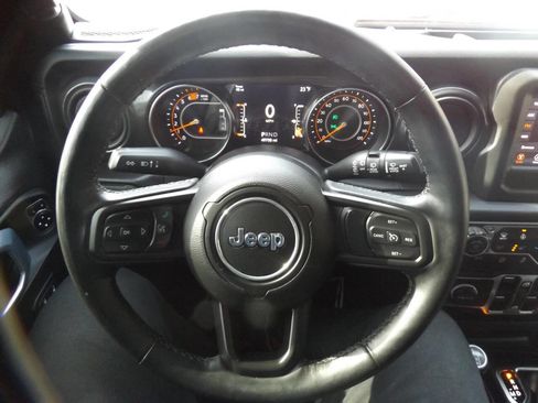 Used 2021 Jeep Wrangler Unlimited Sport image 2