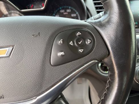 Used 2017 Chevrolet Impala Premier FWD image 24