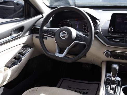 Used 2021 Nissan Altima 2.5 SV FWD image 21