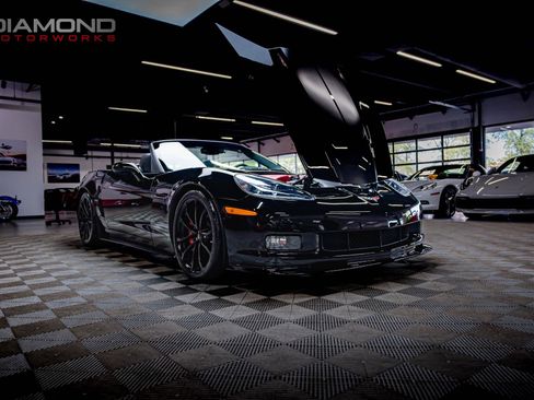 Used 2013 Chevrolet Corvette 427 w/ Z06 Carbon Fiber Package image 84