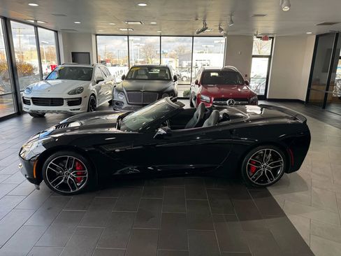 Used 2017 Chevrolet Corvette Stingray Convertible w/ Battery Protection Package image 12