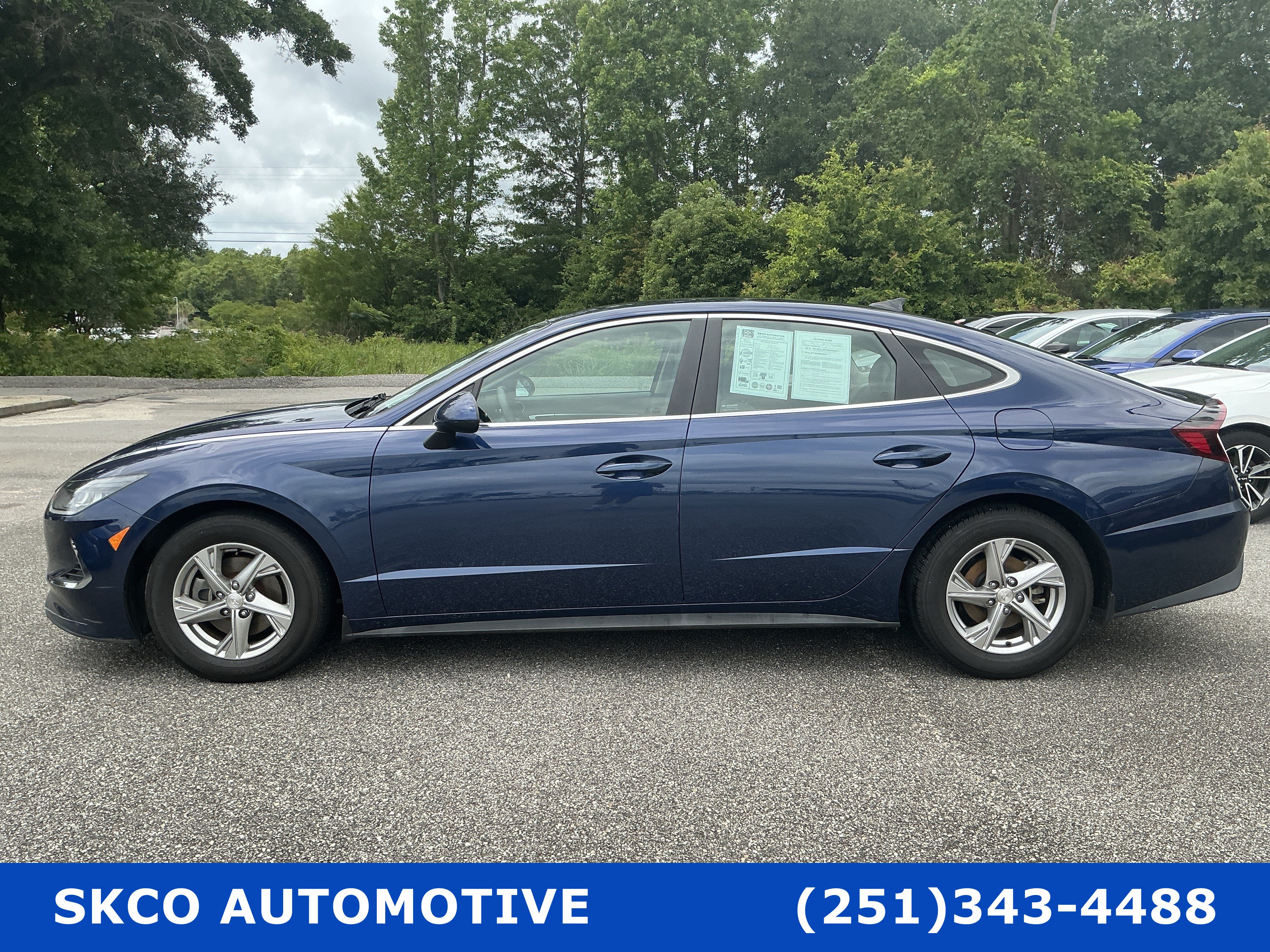 Used 2021 Hyundai Sonata SE FWD image 2