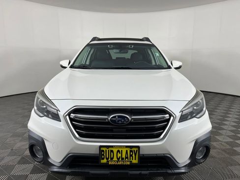 Used 2019 Subaru Outback 2.5i Limited image 2