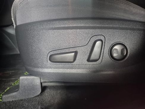 Used 2020 Hyundai Santa Fe SEL FWD image 16