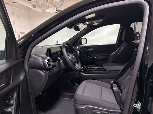 New 2026 Chevrolet Equinox LT w/ Safety and Technology Package AWD/4WD image 20