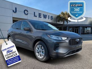 New 2025 Ford Escape Active image 1