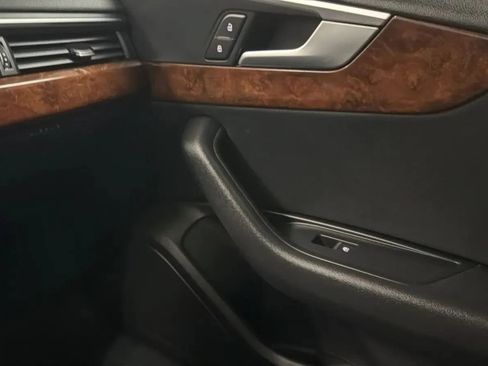 Used 2019 Audi A4 2.0T Premium w/ Convenience Package FWD image 16