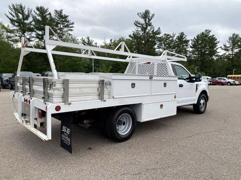Used 2022 Ford F350 XL w/ Power Equipment Group RWD image 3