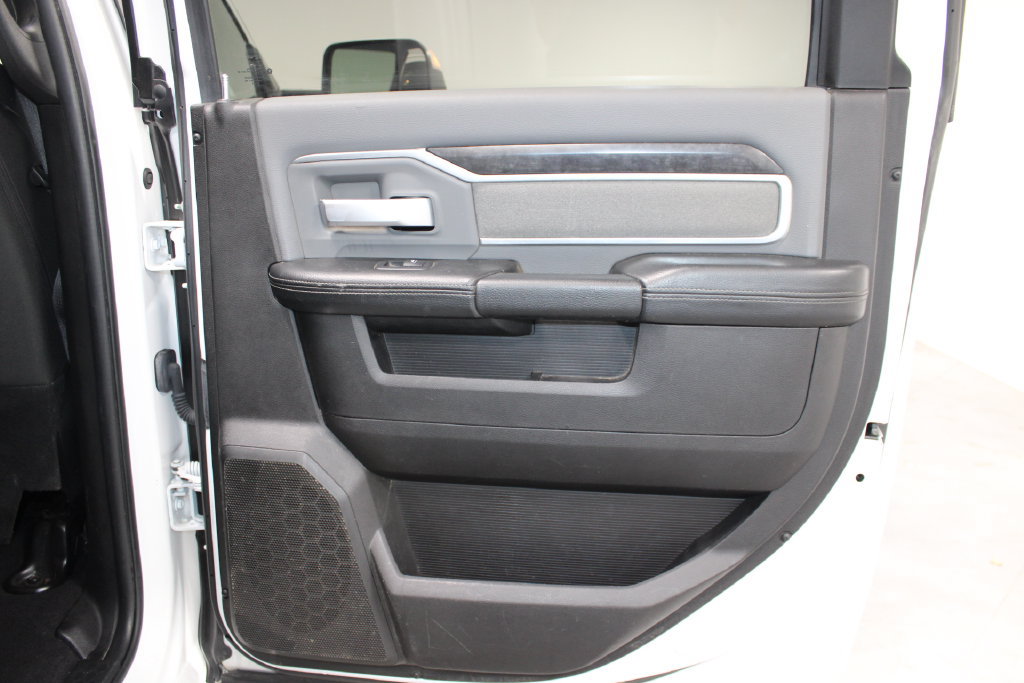 Used 2022 RAM 2500 Big Horn AWD/4WD image 26