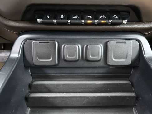 Used 2017 GMC Sierra 1500 Denali image 25