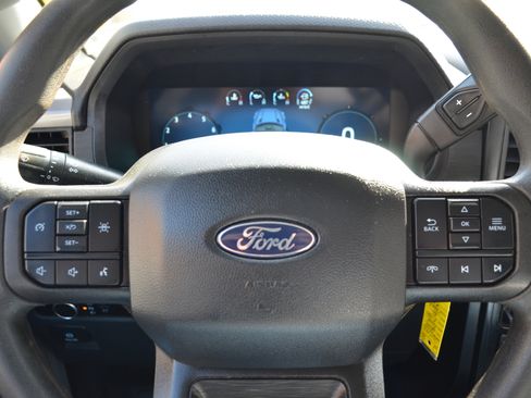 Used 2024 Ford F150 XL image 9