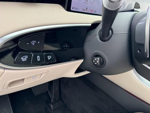 New 2026 Genesis GV70 2.5T Select AWD/4WD image 12