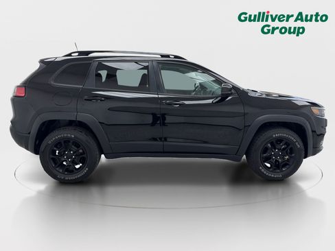 Used 2022 Jeep Cherokee Latitude AWD/4WD image 10