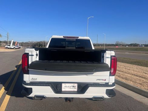 Used 2019 GMC Sierra 1500 AT4 image 8