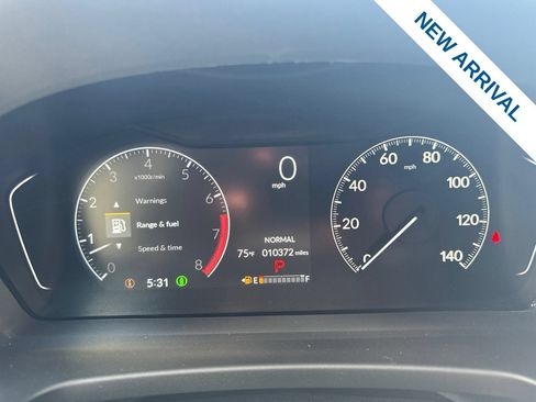 Used 2025 Honda Pilot TrailSport image 25