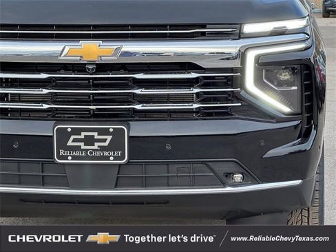 New 2026 Chevrolet Suburban LT w/ Comfort Package image 8