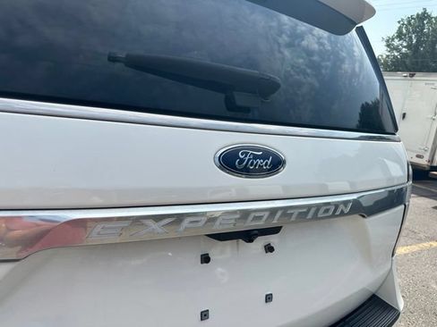 Used 2020 Ford Expedition Platinum AWD/4WD image 29