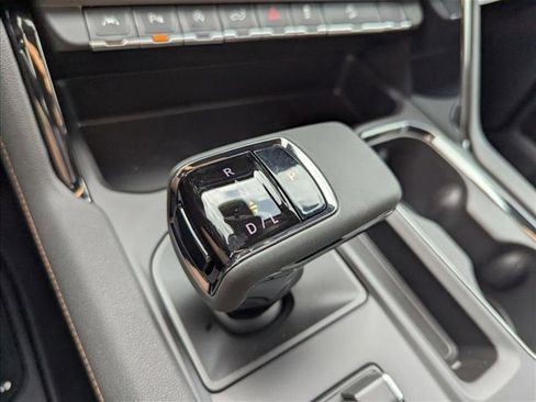 New 2026 GMC Sierra 1500 AT4 w/ AT4 Premium Package image 15