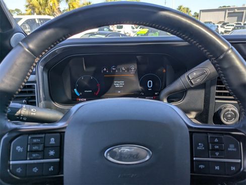 Certified 2024 Ford F250 Platinum image 35