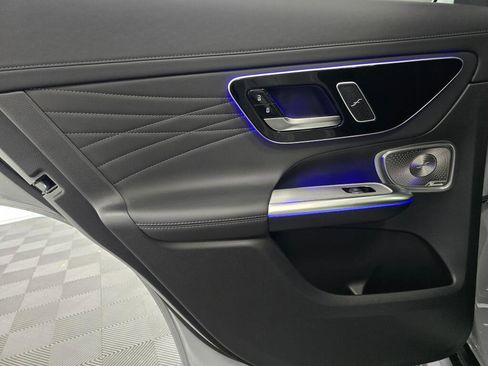 New 2026 Mercedes-Benz GLC 300 GLC 300 image 19