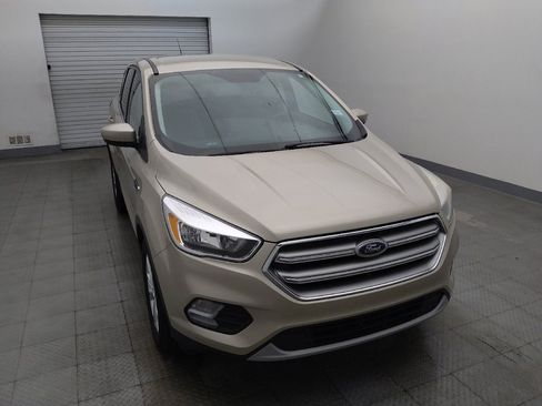 Used 2017 Ford Escape SE FWD image 14