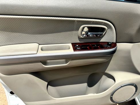 Used 2011 Suzuki Grand Vitara Limited image 20