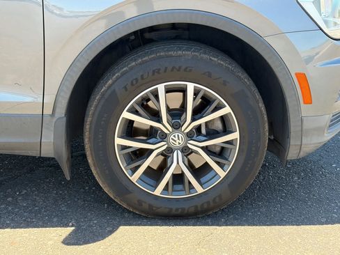 Used 2019 Volkswagen Tiguan SE FWD image 6