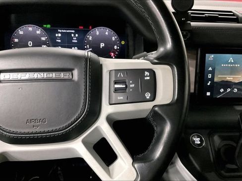 Used 2023 Land Rover Defender 90 X-Dynamic SE AWD/4WD image 19