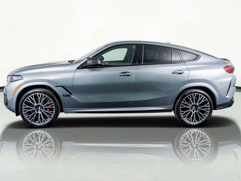 Used 2024 BMW X6 M60i image 15