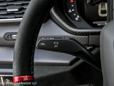 Used 2024 Lamborghini Urus Performante image 41