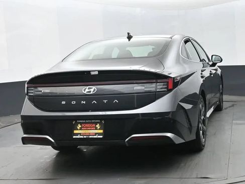 Used 2024 Hyundai Sonata SEL FWD image 8