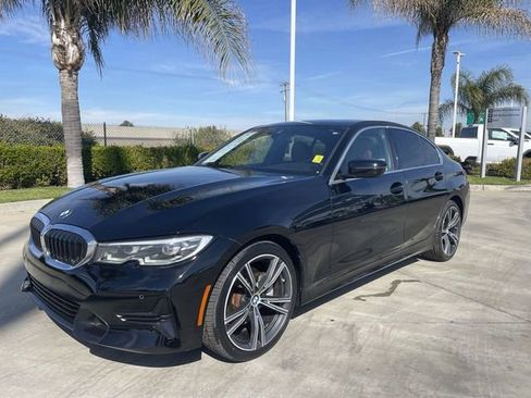 Used 2022 BMW 330i Sedan w/ Premium Package 2 image 4