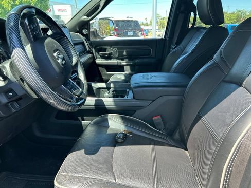 Used 2019 RAM 2500 Limited AWD/4WD image 9