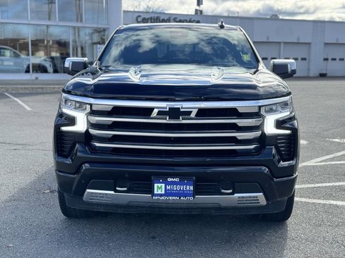 Used 2023 Chevrolet Silverado 1500 High Country w/ High Country Premium Package image 9