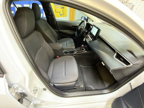 Used 2026 Toyota Corolla LE FWD image 26