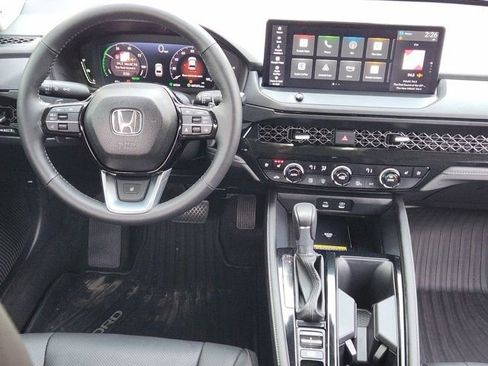 Used 2025 Honda Accord Touring image 28