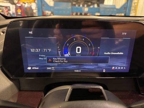 New 2026 Chevrolet Traverse Z71 w/ Enhanced Driving Package AWD/4WD image 31