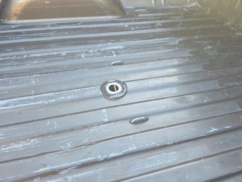 Used 2015 Chevrolet Silverado 2500 LT w/ LT Convenience Package image 8