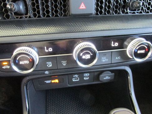 Used 2025 Honda CR-V Sport image 23