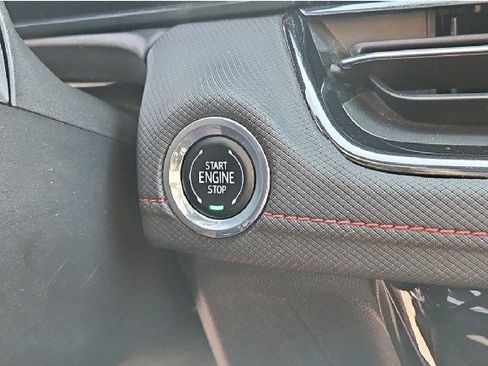Used 2025 Chevrolet TrailBlazer RS w/ Convenience Package FWD image 35