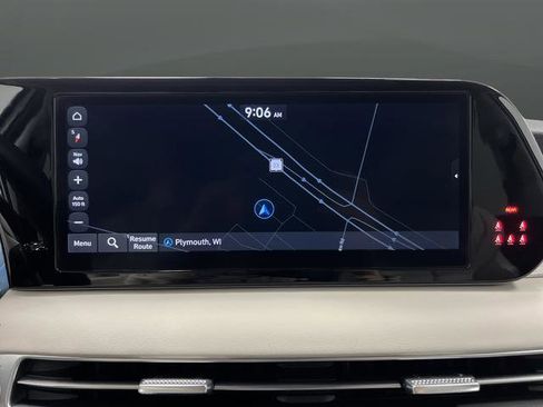 Used 2025 Hyundai Palisade Calligraphy image 14