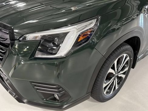 Used 2023 Subaru Forester Limited AWD/4WD image 7