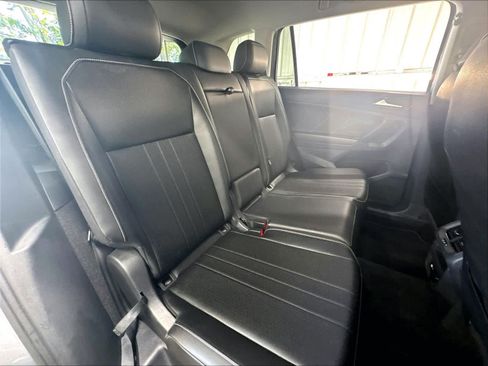 Used 2023 Volkswagen Tiguan SE FWD image 28