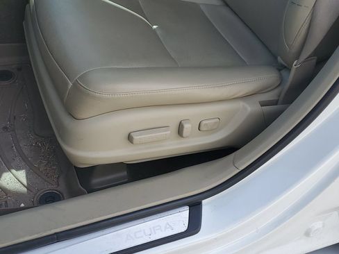 Used 2017 Acura RDX w/ Advance Package FWD image 25