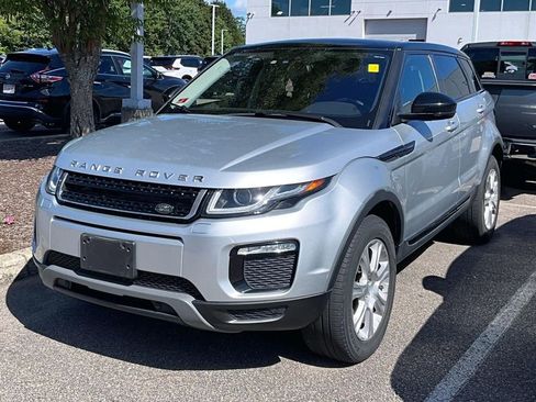 Used 2018 Land Rover Range Rover Evoque AWD/4WD image 3