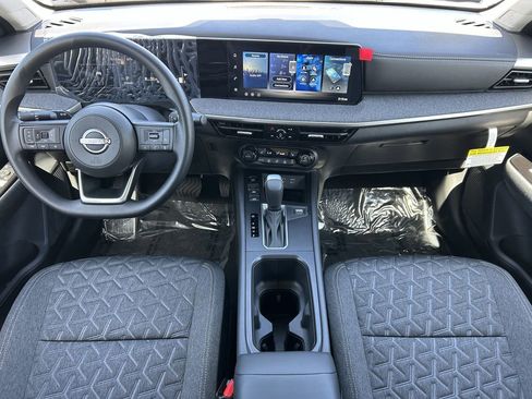 New 2026 Nissan Kicks SV FWD image 29