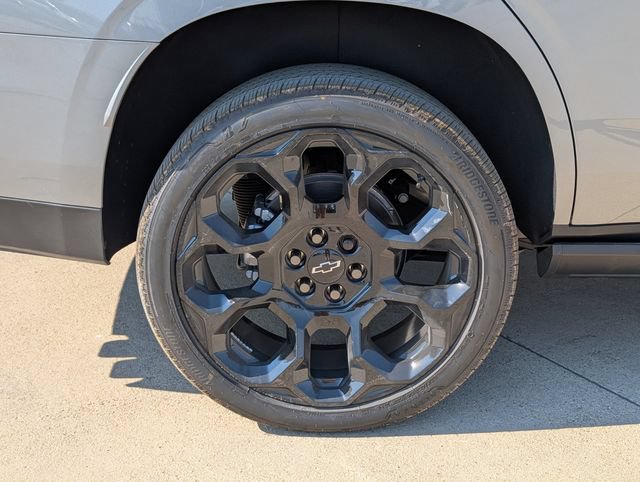 New 2026 Chevrolet Tahoe High Country AWD/4WD image 3