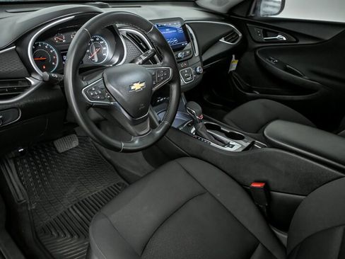 Used 2024 Chevrolet Malibu RS image 15