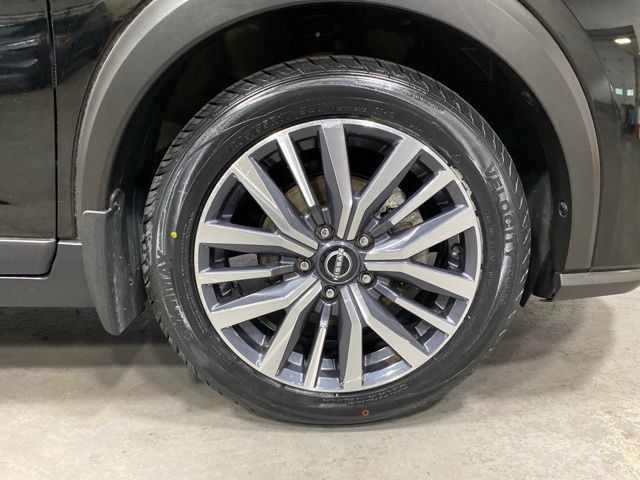 Certified 2023 Nissan Kicks SV FWD image 30
