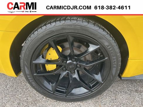 Used 2017 Ford Mustang Coupe RWD image 7